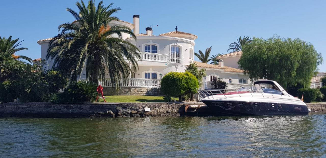 Appartement Sur Empuriabrava A 100 M De La Mer Eksteriør billede